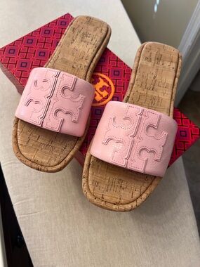 Tory Burch Light Pink Double T Sport slide size 8